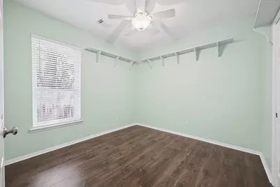 116 N Acacia Park Circle, The Woodlands, TX 77832 - Photo 35
