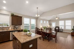 339 Brushy Creek, Victoria, TX 77904 - Photo 5