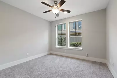 3526 Napavine Lane, Houston, TX 77008 - Photo 11
