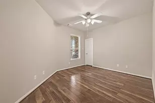 13719 Saxony Dr, Sugar Land, TX 77498 - Photo 35