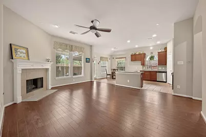 13719 Saxony Drive, Sugar Land, TX 77498 - Photo 11