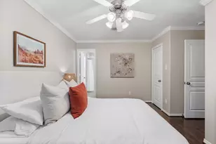 2618 Enclave At Shady Acres Ct, Houston, TX 77008 - Photo 29