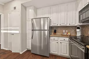 2211 S Braeswood Blvd, Houston, TX 77030 - Photo 17