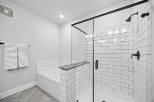 6804 Westview Dr Unit 2307 Dr, Houston, TX 77055 - Photo 29