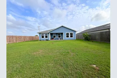 702 Flycatcher Drive, Palacios, TX 77465 - Photo 19