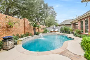 11413 Gallant Ridge Ln, Houston, TX 77082 - Photo 3