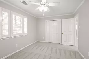 5623 Sycamore Creek Dr, Houston, TX 77345 - Photo 19
