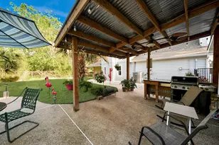 20202 Deer Run Rd, Damon, TX 77430 - Photo 35