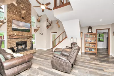 20202 Deer Run Road, Damon, TX 77430 - Photo 11