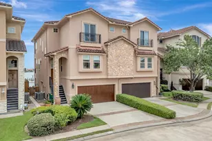 4125 Boardwalk Blvd, Seabrook, TX 77586 - Photo 1