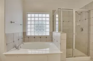 3015 W Park at Fairdale, Houston, TX 77057 - Photo 11