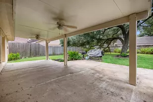 1806 McGinnis Dr, Pearland, TX 77581 - Photo 21