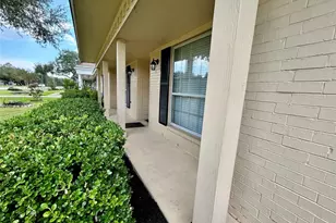 1806 McGinnis Dr, Pearland, TX 77581 - Photo 3