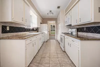 1806 McGinnis Drive, Pearland, TX 77581 - Photo 11