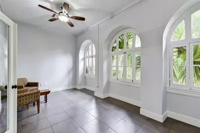 2700 Albany Street #3B, Houston, TX 77006 - Photo 15
