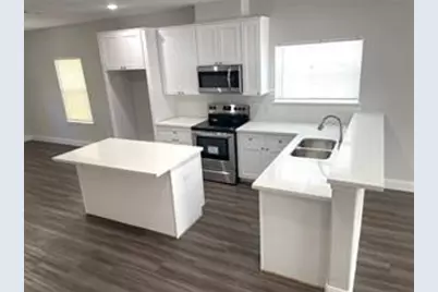 9325 Camay Drive, Houston, TX 77016 - Photo 3