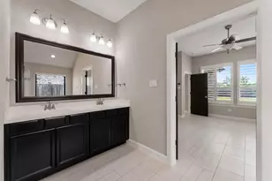 9423 Mont Ellie Ln, Tomball, TX 77375 - Photo 11
