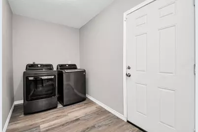 115 Morrell Street, Baytown, TX 77520 - Photo 29