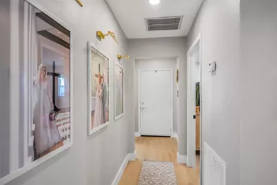 2019 Spillers Lane, Houston, TX 77043 - Photo 3