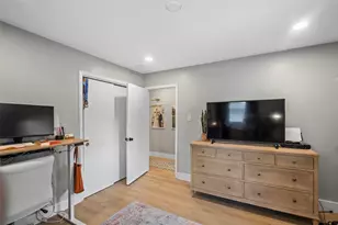 2019 Spillers Ln, Houston, TX 77043 - Photo 5