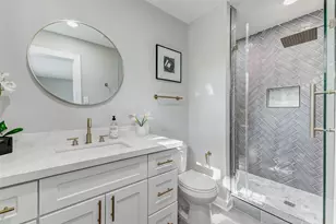 5634 Cerritos Dr, Houston, TX 77035 - Photo 19