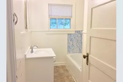 406 N Broadway Street, Caldwell, TX 77836 - Photo 9