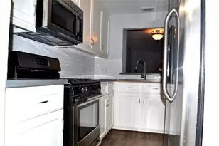 2810 Grants Lake Blvd, Sugar Land, TX 77479 - Photo 7