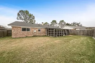 12511 Adirondack Dr, Houston, TX 77089 - Photo 25