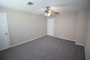 2117 Whittier Dr, Houston, TX 77032 - Photo 17
