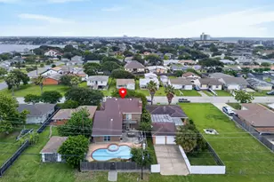 3213 Kleinmann Ave, Galveston, TX 77551 - Photo 7