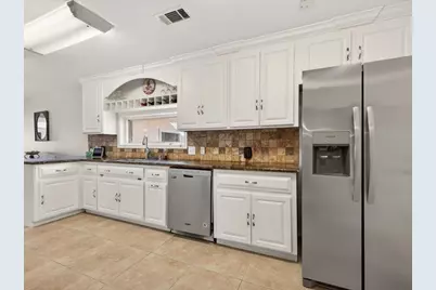 3213 Kleinmann Avenue, Galveston, TX 77551 - Photo 37