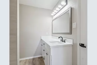 10123 Appleridge Drive, Houston, TX 77070 - Photo 17