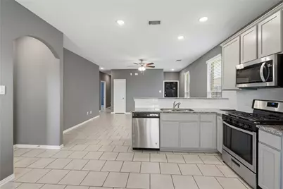 7422 French Quarter Court, Fulshear, TX 77441 - Photo 9