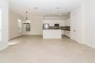 2605 Cheshire Oaks Dr, Houston, TX 77054 - Photo 3