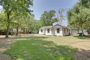 211 S Cleveland Ave, Cleveland, TX 77327 - Photo 21