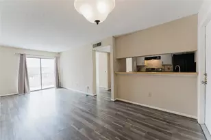 2818 S Bartell, Houston, TX 77054 - Photo 9