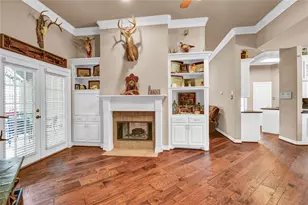 208 River Oaks Dr, Lake Jackson, TX 77566 - Photo 17