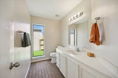 8018 Cobblefield Lane, Houston, TX 77071 - Photo 11