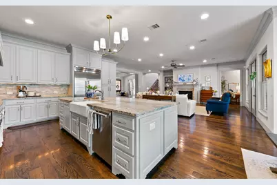 14122 Barryknoll Lane, Houston, TX 77079 - Photo 23