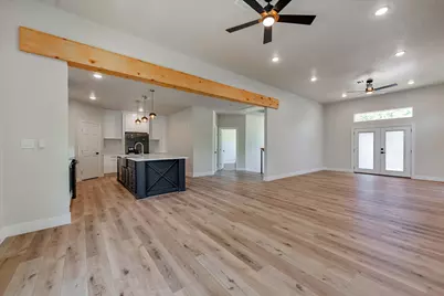 153 Bending Oaks Lane, Livingston, TX 77351 - Photo 9