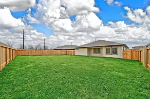 7923 Suffolk Vly Ln, Rosharon, TX 77583 - Photo 23