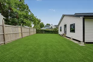 2338 Lidstone St, Houston, TX 77023 - Photo 17