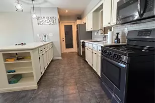 2806 Pine, Galveston, TX 77551 - Photo 15