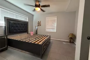 2806 Pine, Galveston, TX 77551 - Photo 11