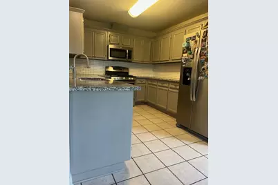 2927 30th Avenue N, Texas City, TX 77590 - Photo 9