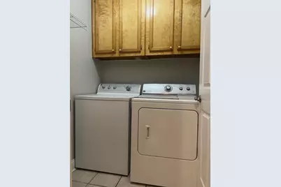 2927 30th Avenue N, Texas City, TX 77590 - Photo 13