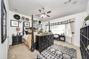 13827 Pepperstone Ln, Houston, TX 77044 - Photo 3