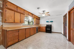 709 Queens Rd, Pasadena, TX 77502 - Photo 11
