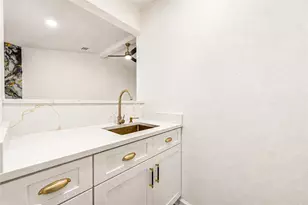 16011 Pinyon Creek Dr, Houston, TX 77095 - Photo 9