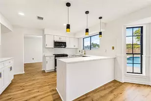 16011 Pinyon Creek Dr, Houston, TX 77095 - Photo 13